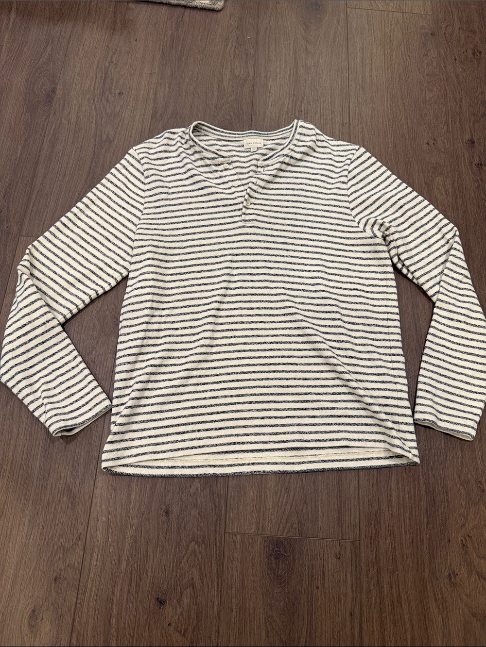 Club Monaco Henley - 100% Cotton Long Sleeve